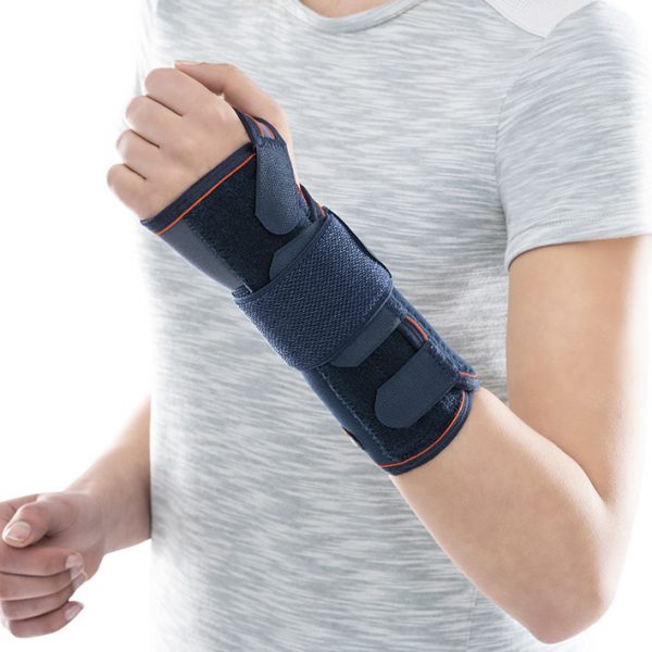 PUNHO DE NEOPRENE COM TALA PALMAR
